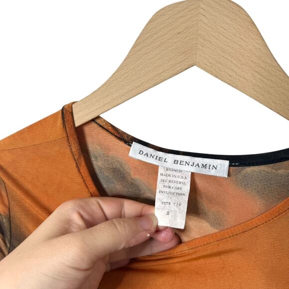 Daniel Benjamin Renaissance Art Print Top Long Sleeve Scoop Neck Orange Small - Picture 5 of 9